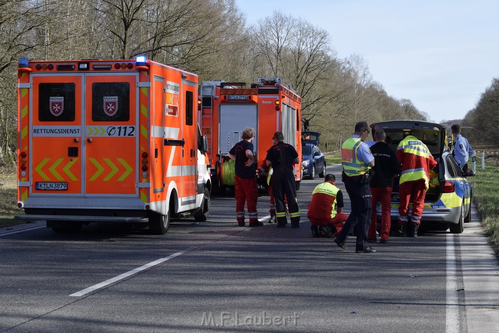 Schwerer VU Krad Fahrrad Koeln Porz Alte Koelnerstr P075.JPG - Miklos Laubert